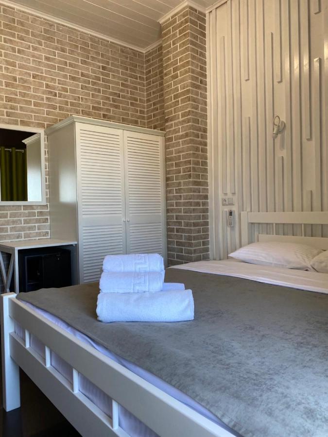 Captain Hotel Затока Екстер'єр фото